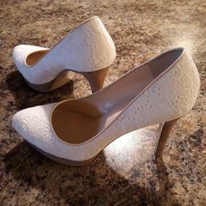 White summer platform heel (4.5'')